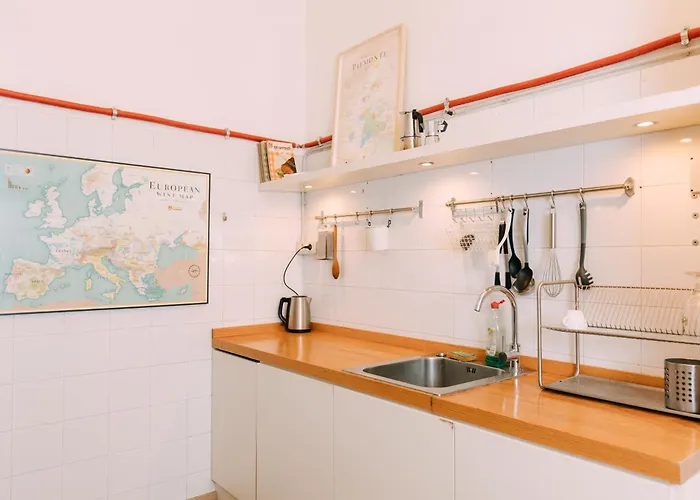 Tomato Urban Retreat 2*