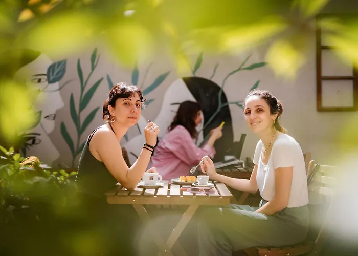 Tomato Urban Retreat Otel 2*