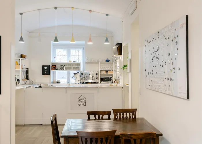 Tomato Urban Retreat Otel 2*