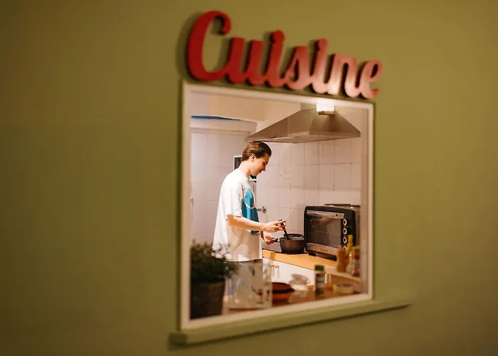 Tomato Urban Retreat Otel 2*