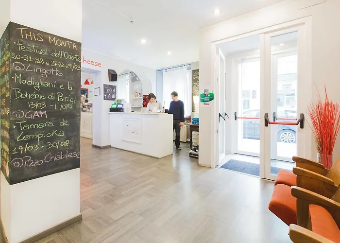 Tomato Urban Retreat Otel 2*