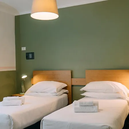 Hotel Tomato Urban Retreat 2*