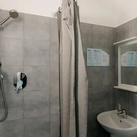 Otel Tomato Urban Retreat 2*