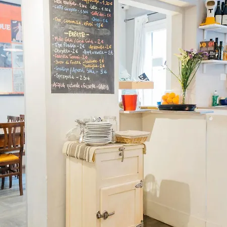 Tomato Backpackers Hotel
