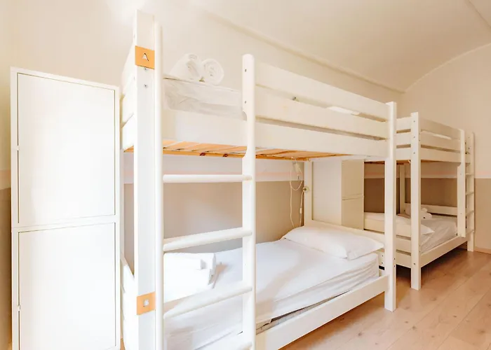 Hotel Tomato Urban Retreat