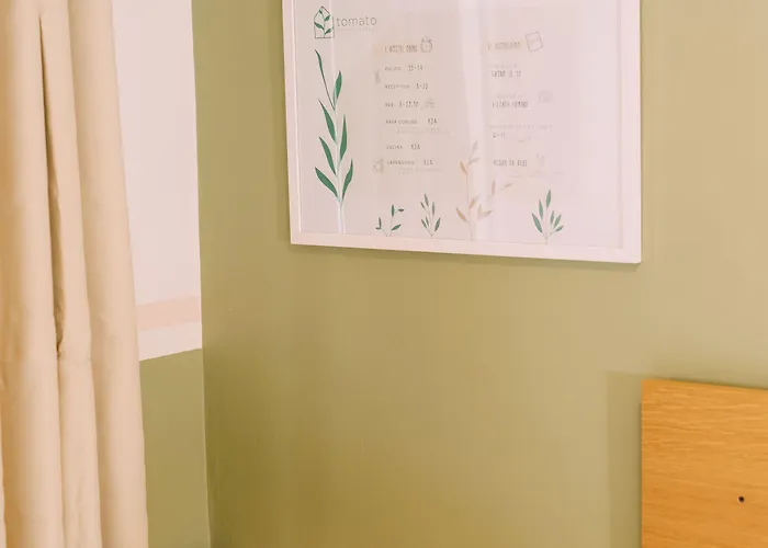 Tomato Urban Retreat