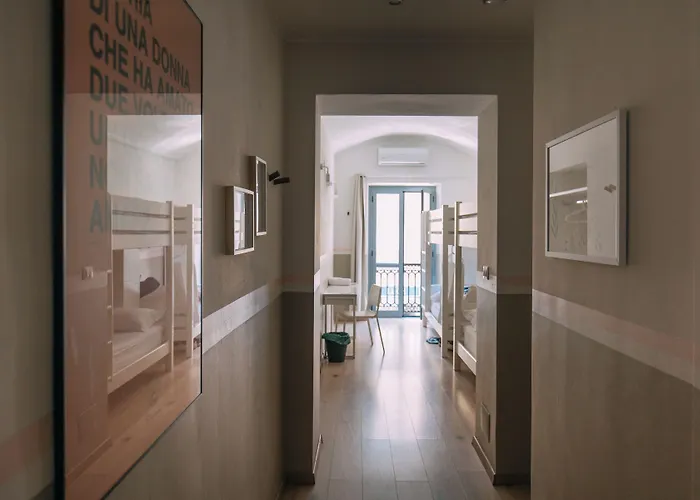 Tomato Urban Retreat