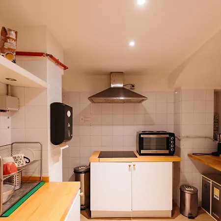 Tomato Urban Retreat Отель