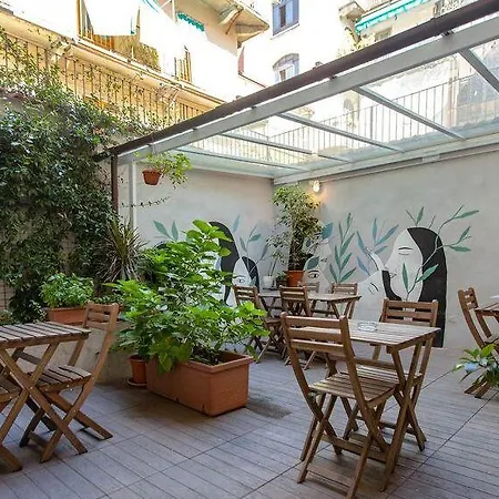 Tomato Urban Retreat Hotel