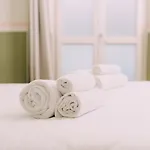 Tomato Urban Retreat Hotel 2*