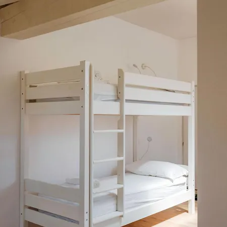 Tomato Urban Retreat Hotel 2*