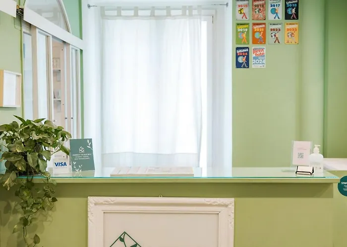 Tomato Urban Retreat